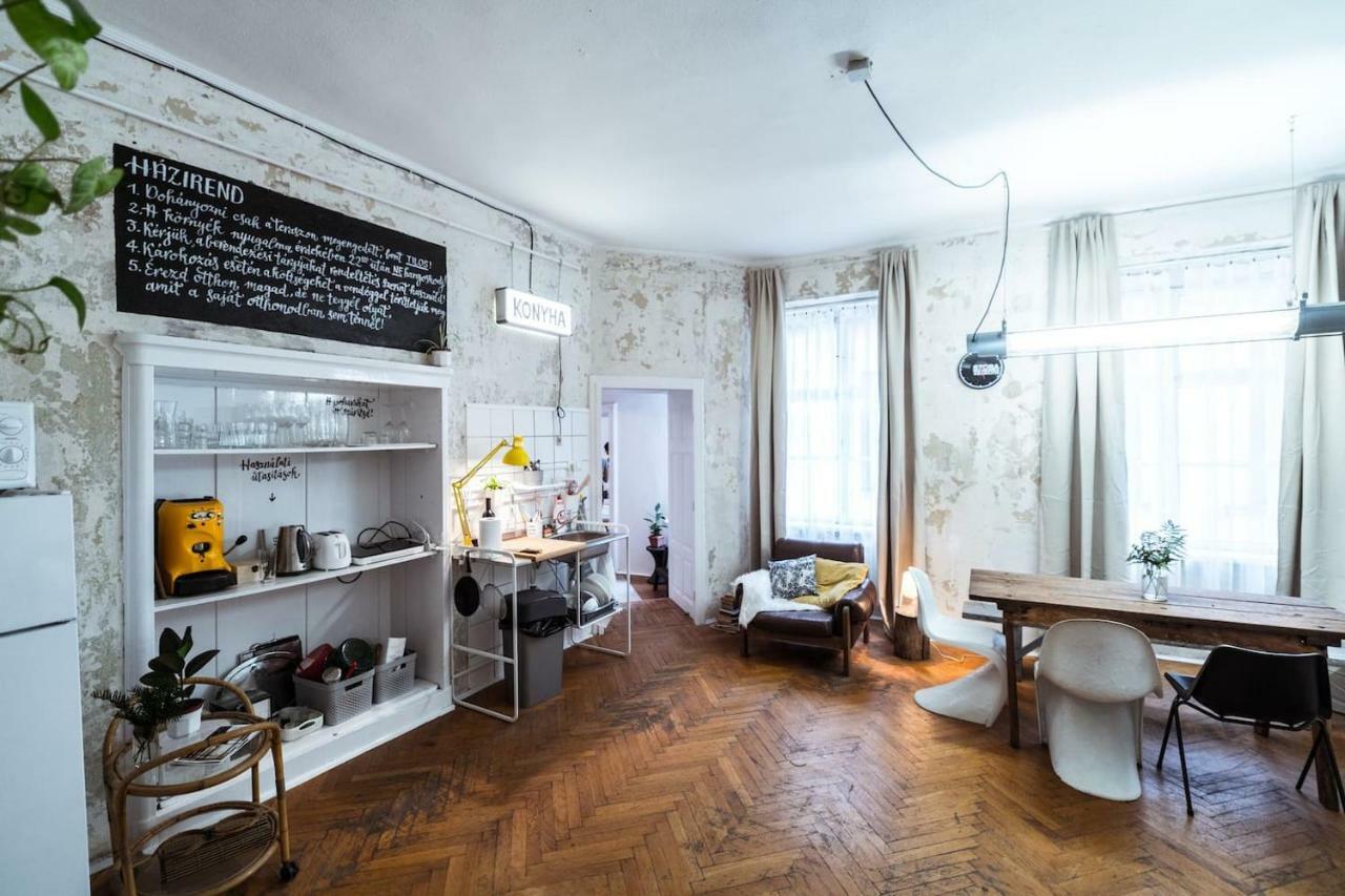 A Szoba Apartman Pécs Zewnętrze zdjęcie